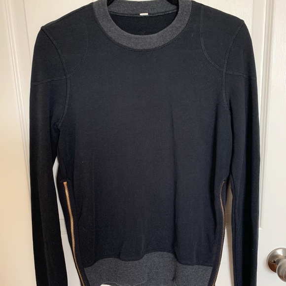 Lululemon Black/Gray Crewneck with Gold Zippers - Picture 2 of 3